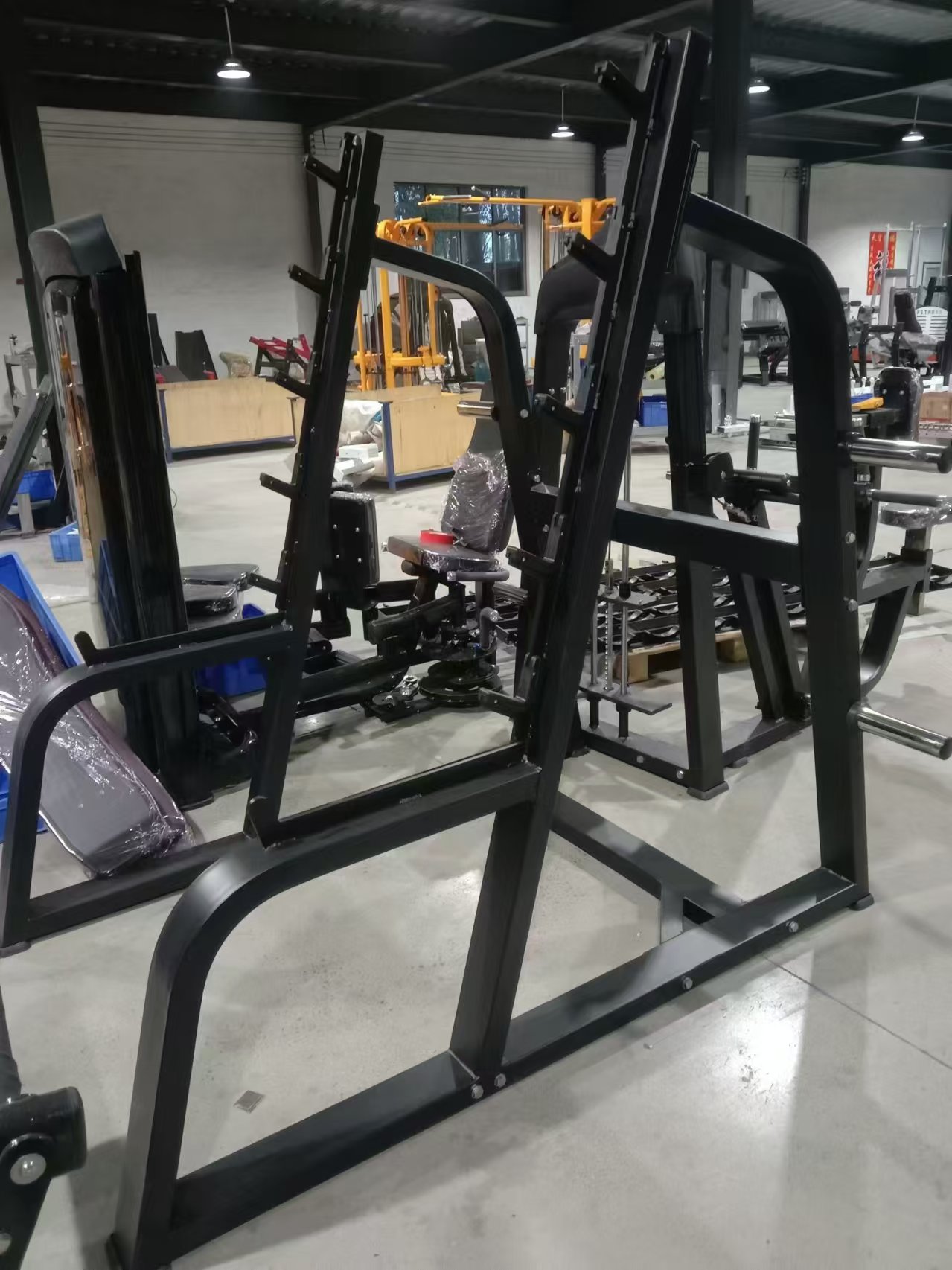 Squat Rack Power Cage, Plate L - огляд і ціна Heavy Equipment Training
